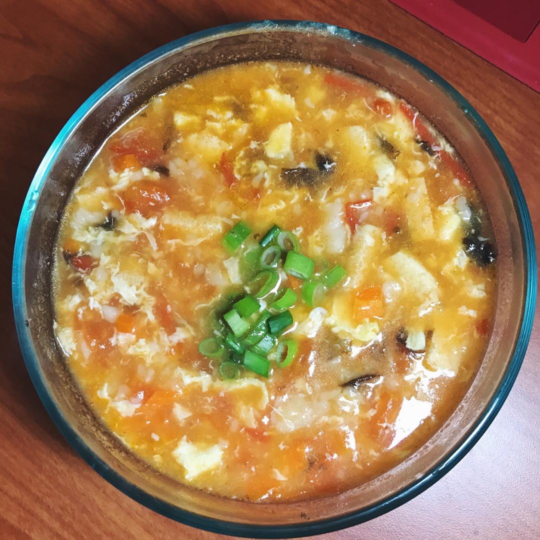 西红柿鸡蛋疙瘩汤