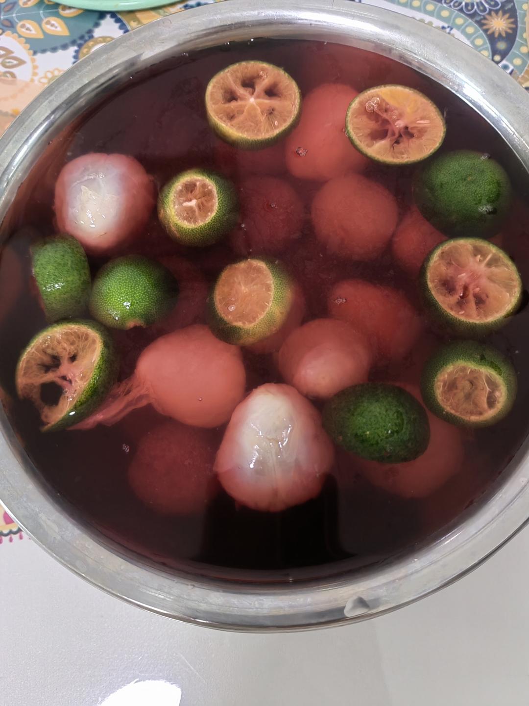 超越喜茶的自制杨梅荔枝饮