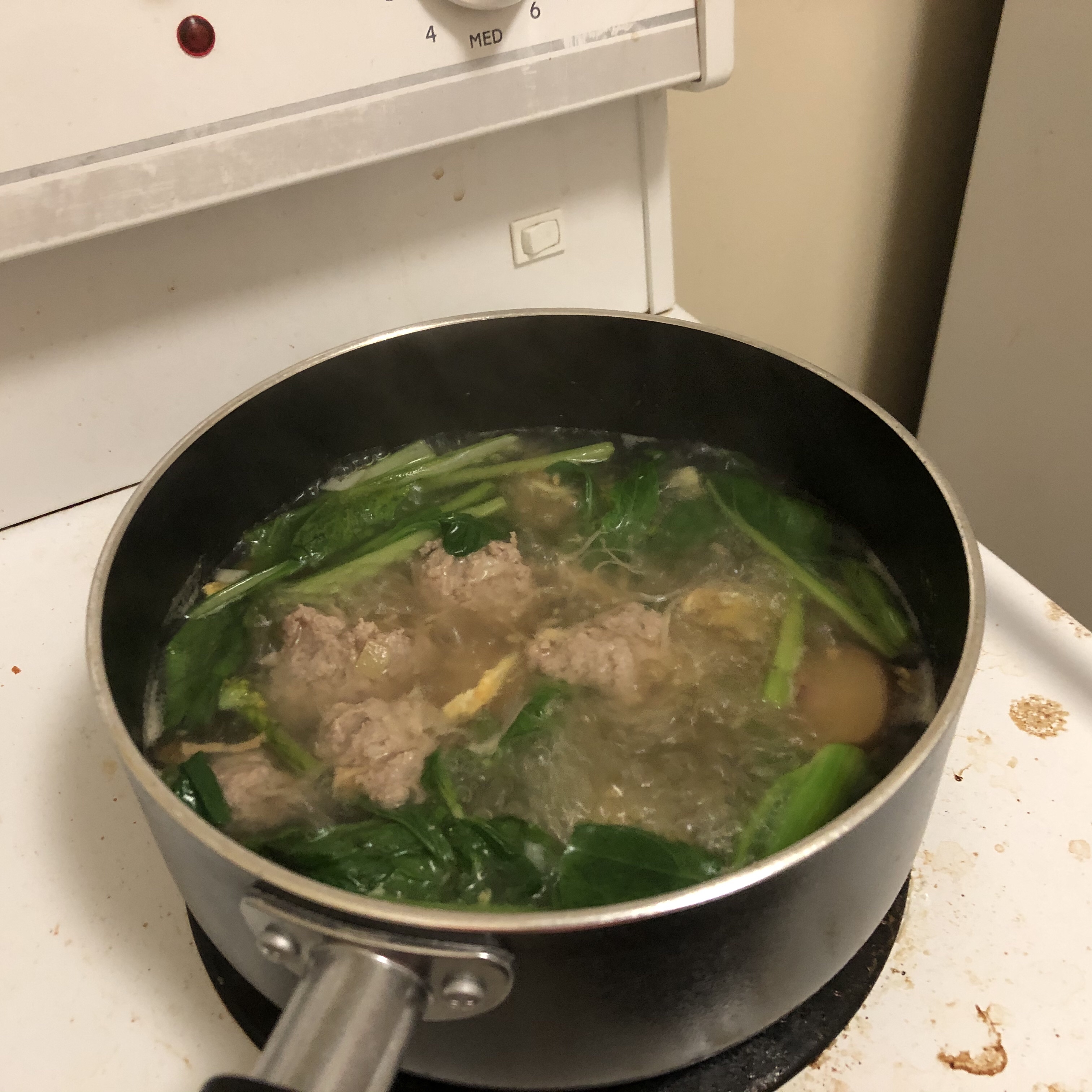 快手蔬菜丸子汤的做法 步骤3