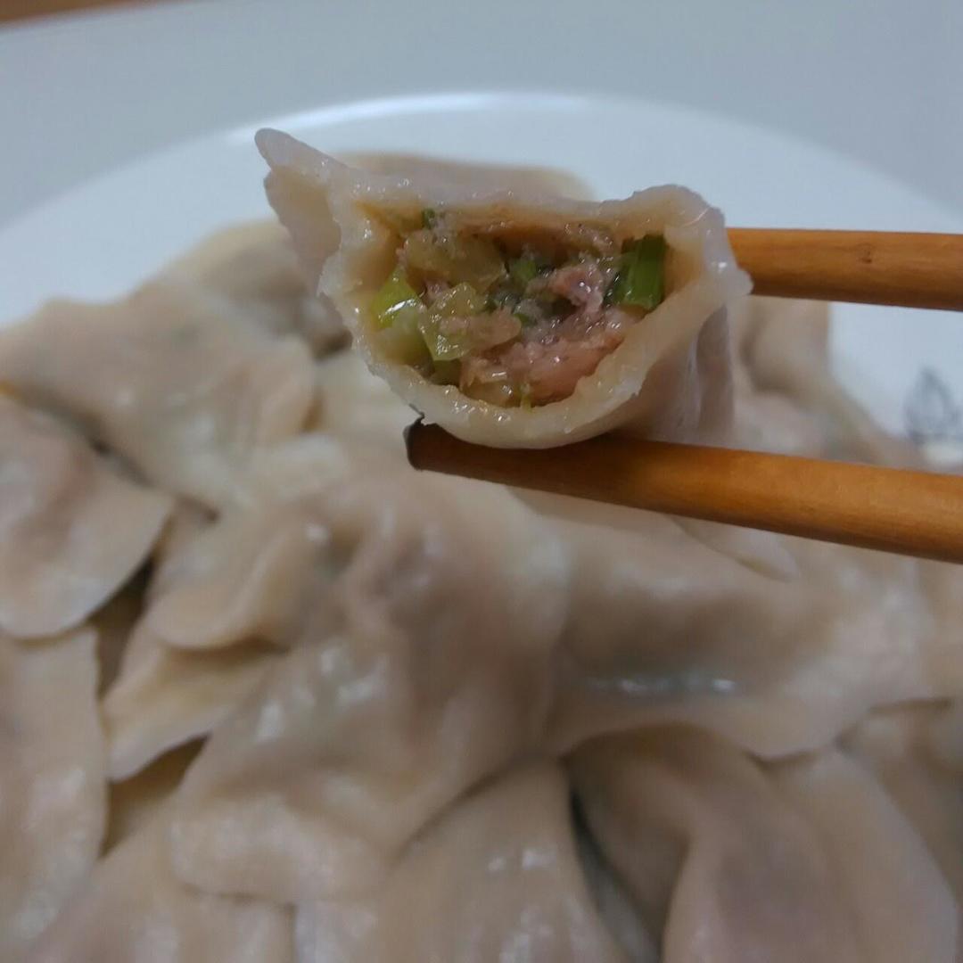 芹菜猪肉饺子