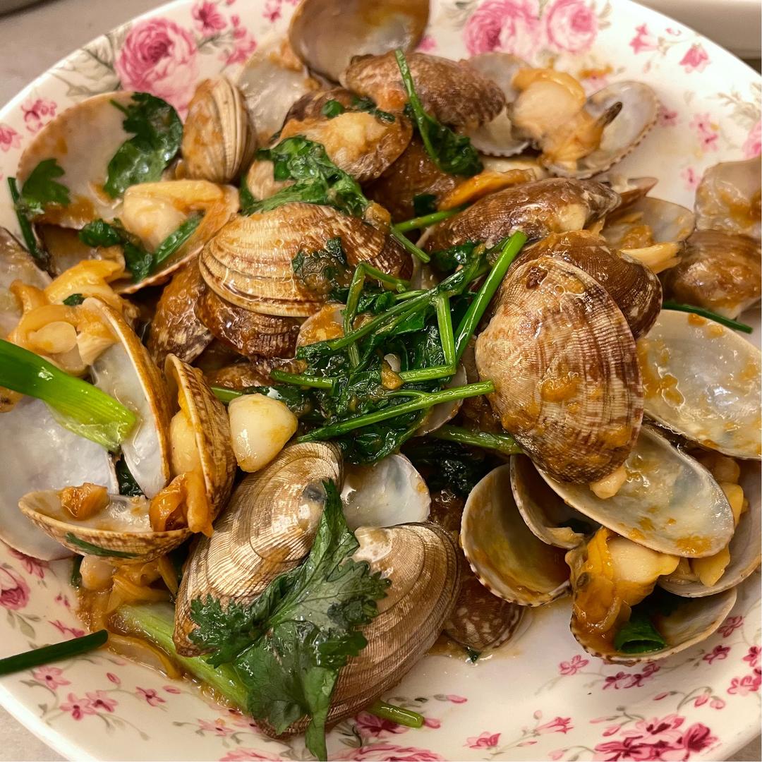 爆炒花甲的做法