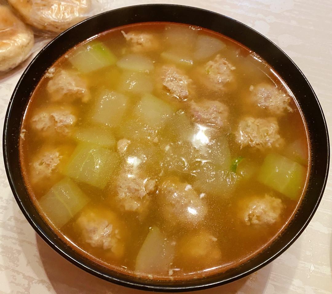 夏天不可错过的家常味--冬瓜丸子汤