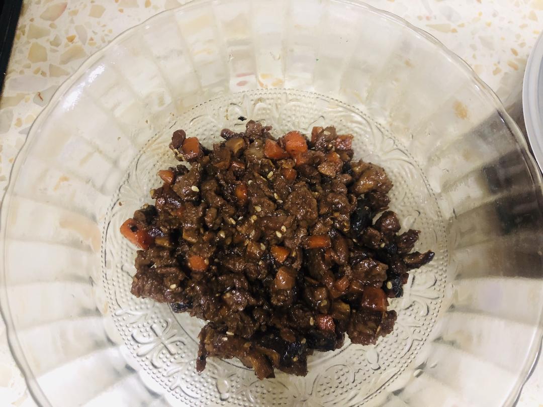 大块香菇牛肉酱的做法