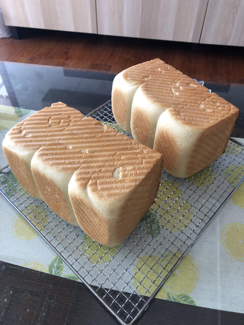 夺命软吐司(๑´ڡ`๑)超软拉丝极速方便的一次发酵吐司