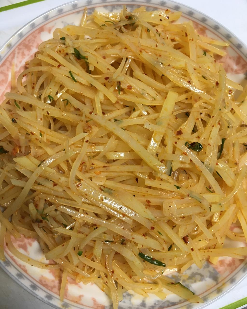 凉拌土豆丝
