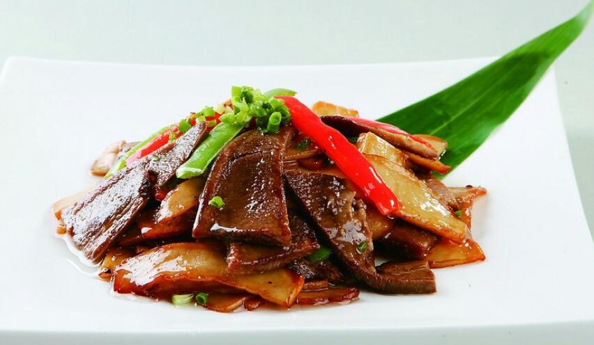 『崇年』珍菌烧牛舌(清真)的做法