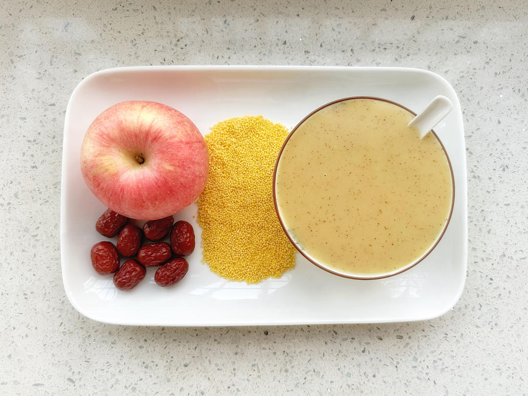小脸红扑扑🍎苹果小米粥🍎酸酸甜甜益肾养胃