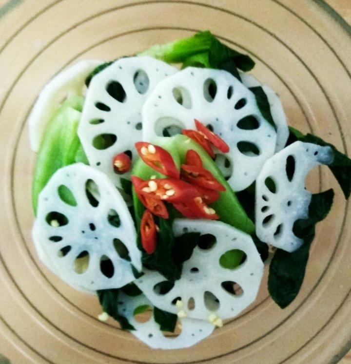 凉拌莲藕片