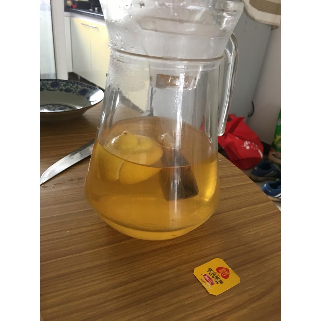 85℃一颗柠檬红茶