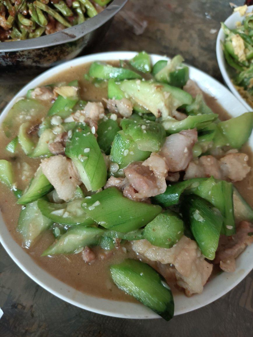 家常丝瓜炒肉