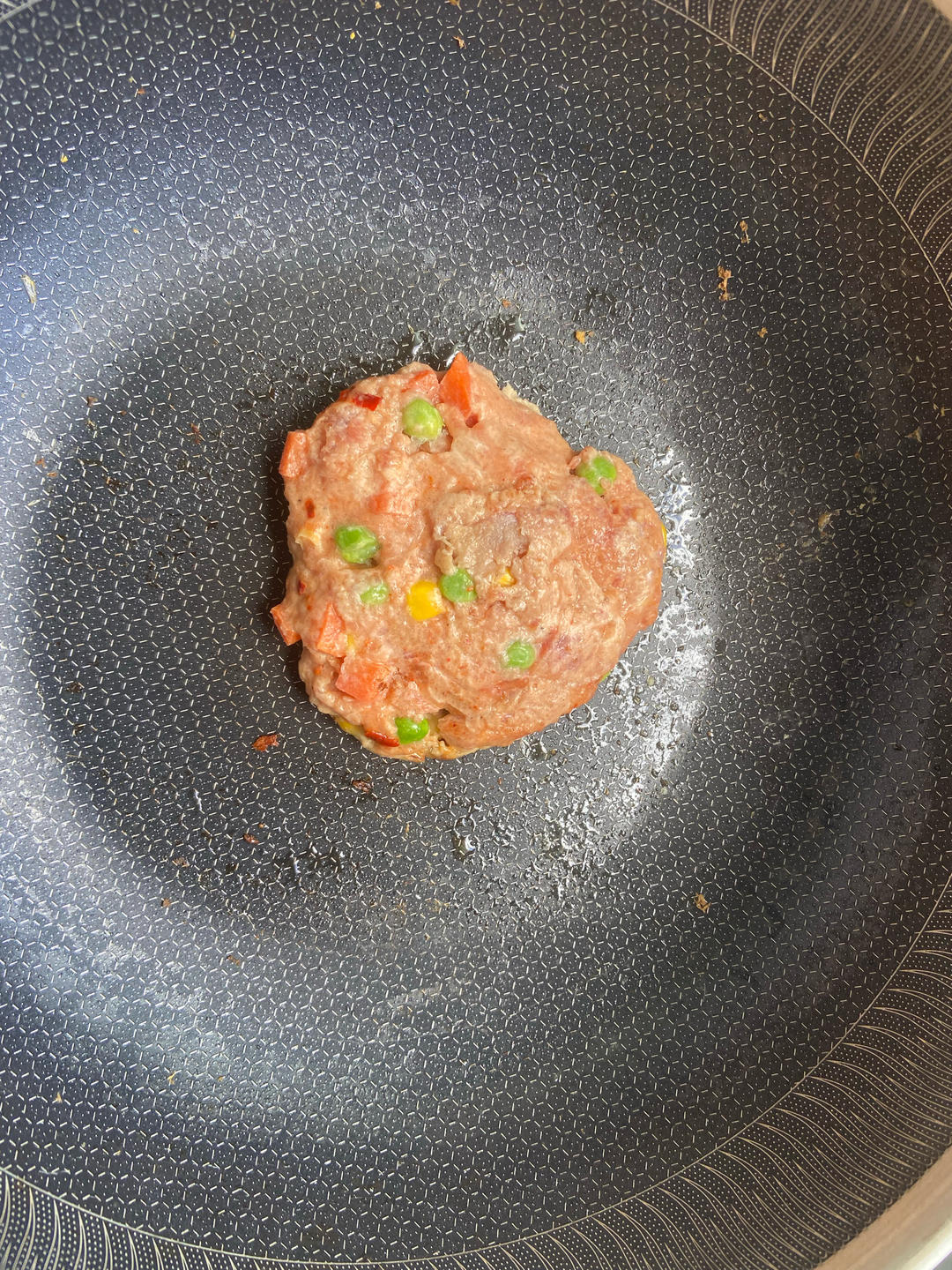 自制牛肉饼