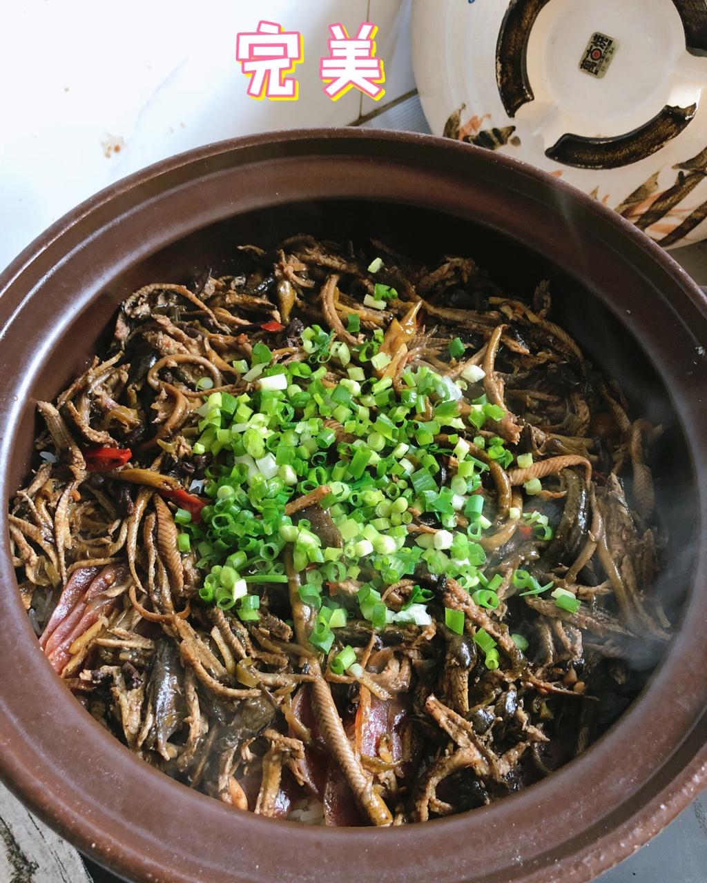 黄鳝煲仔饭
