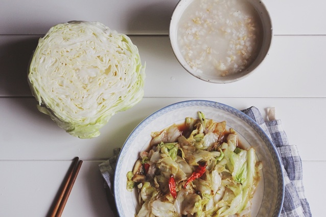 手撕包菜的入味烧法