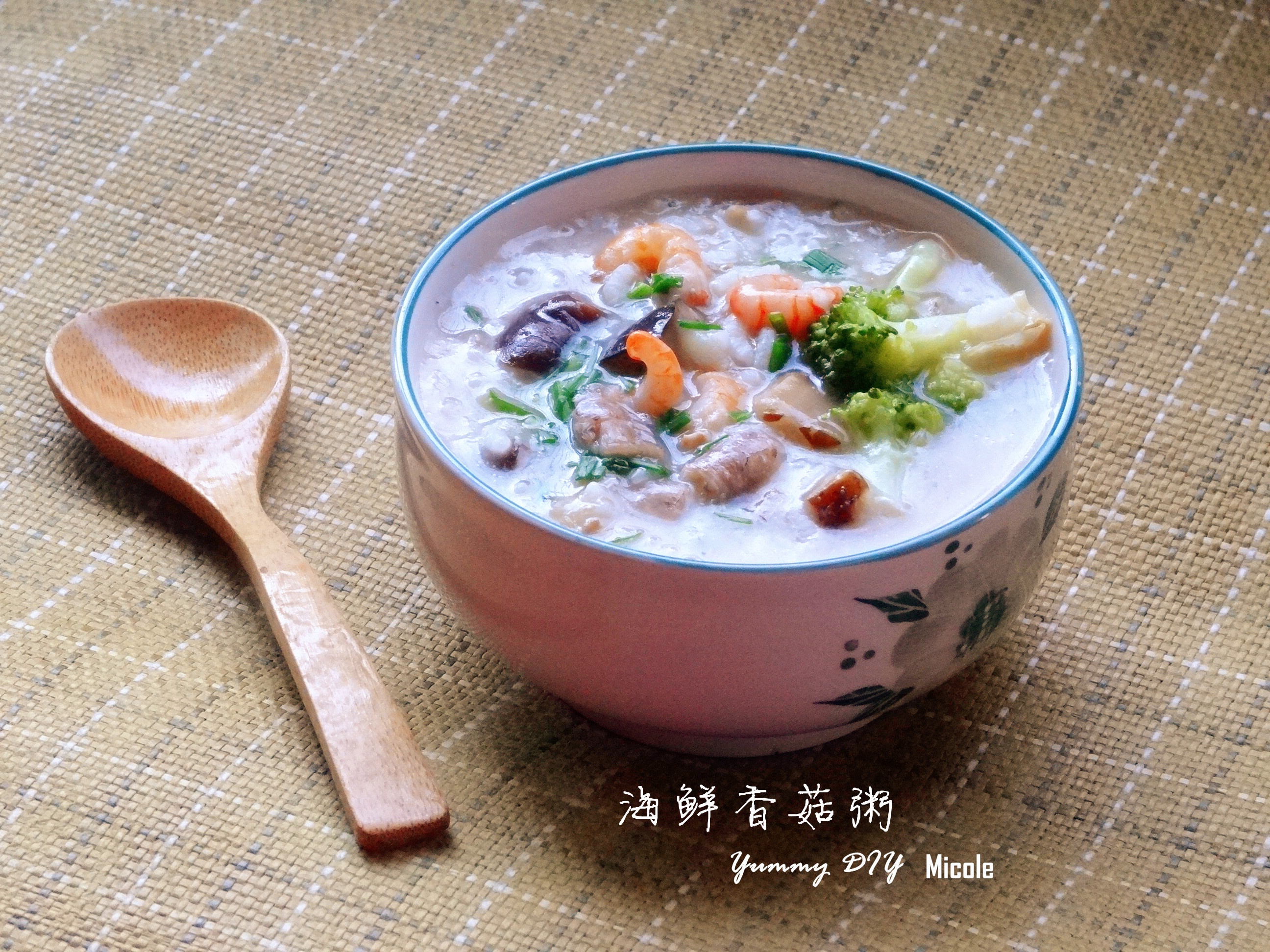 秘制鲜虾粥