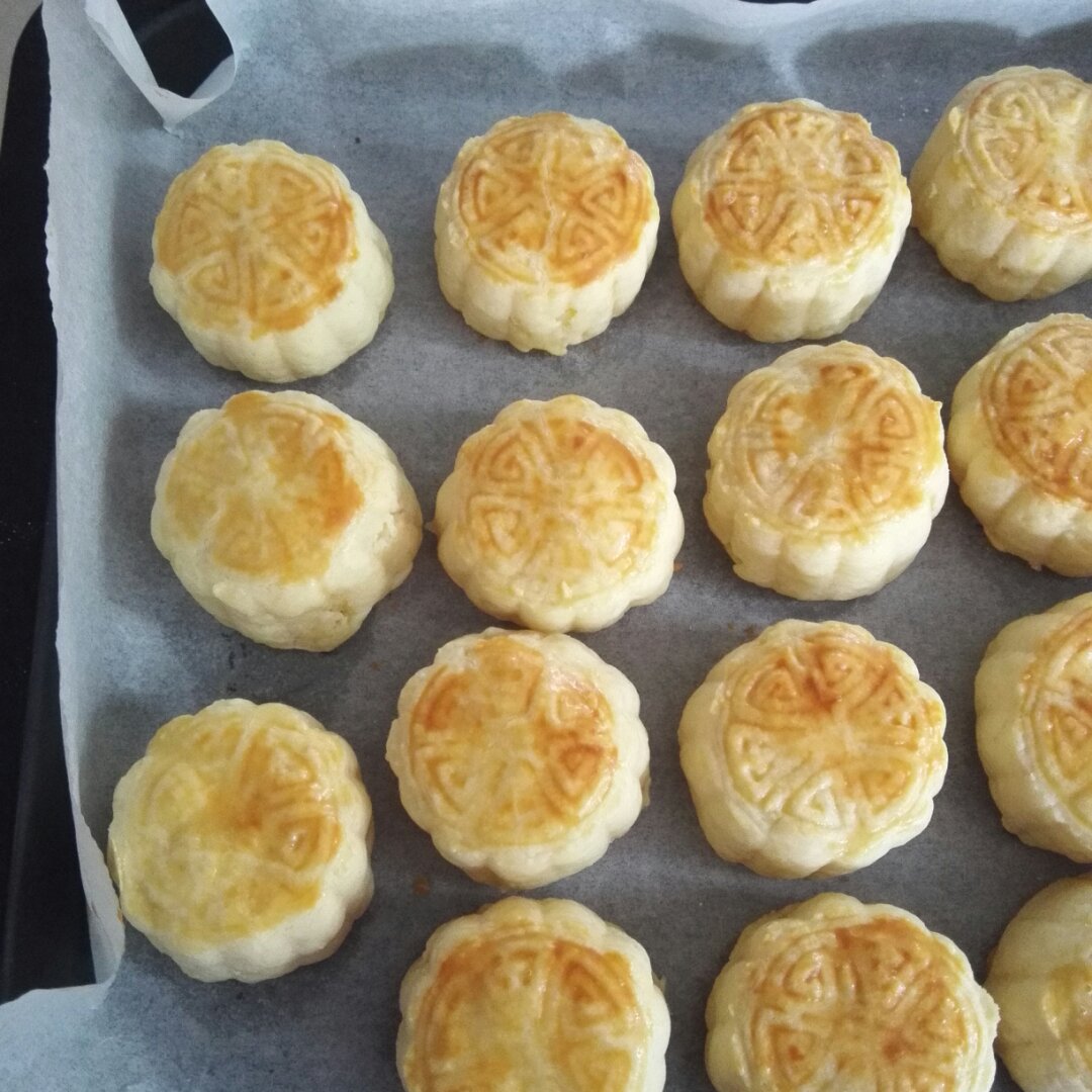 香港半岛奶黄月饼