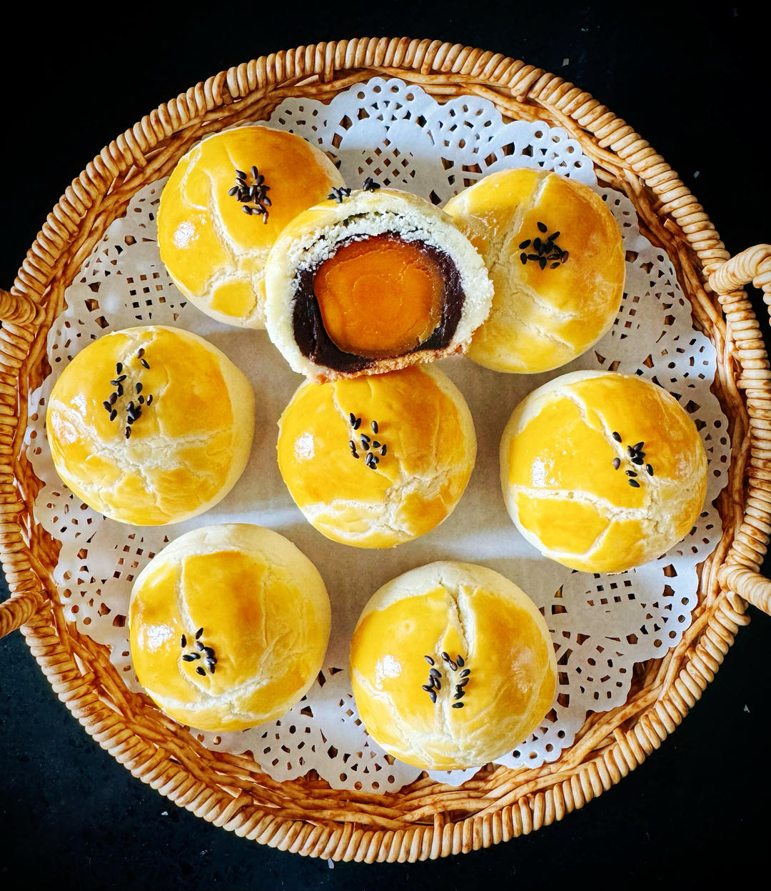 《Tinrry+》菠萝蛋黄酥（超快手、免揉、不用开酥）