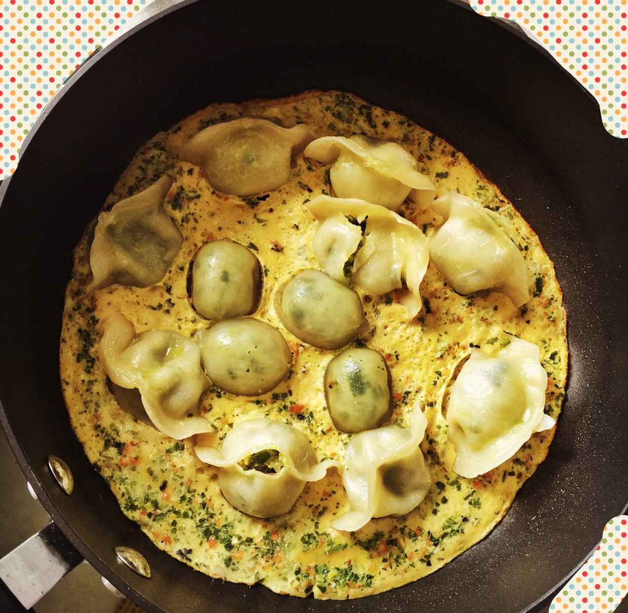 蛋抱煎饺（速冻饺）