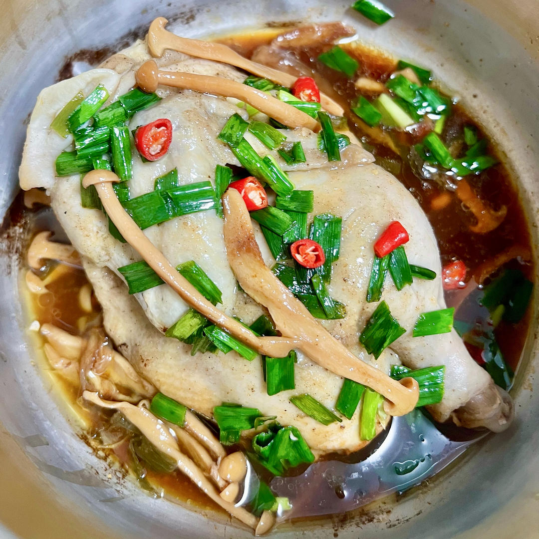 电饭煲版葱油焖鸡，年夜饭家常菜，无水无油爽嫩多汁，15分钟上桌简单快手菜