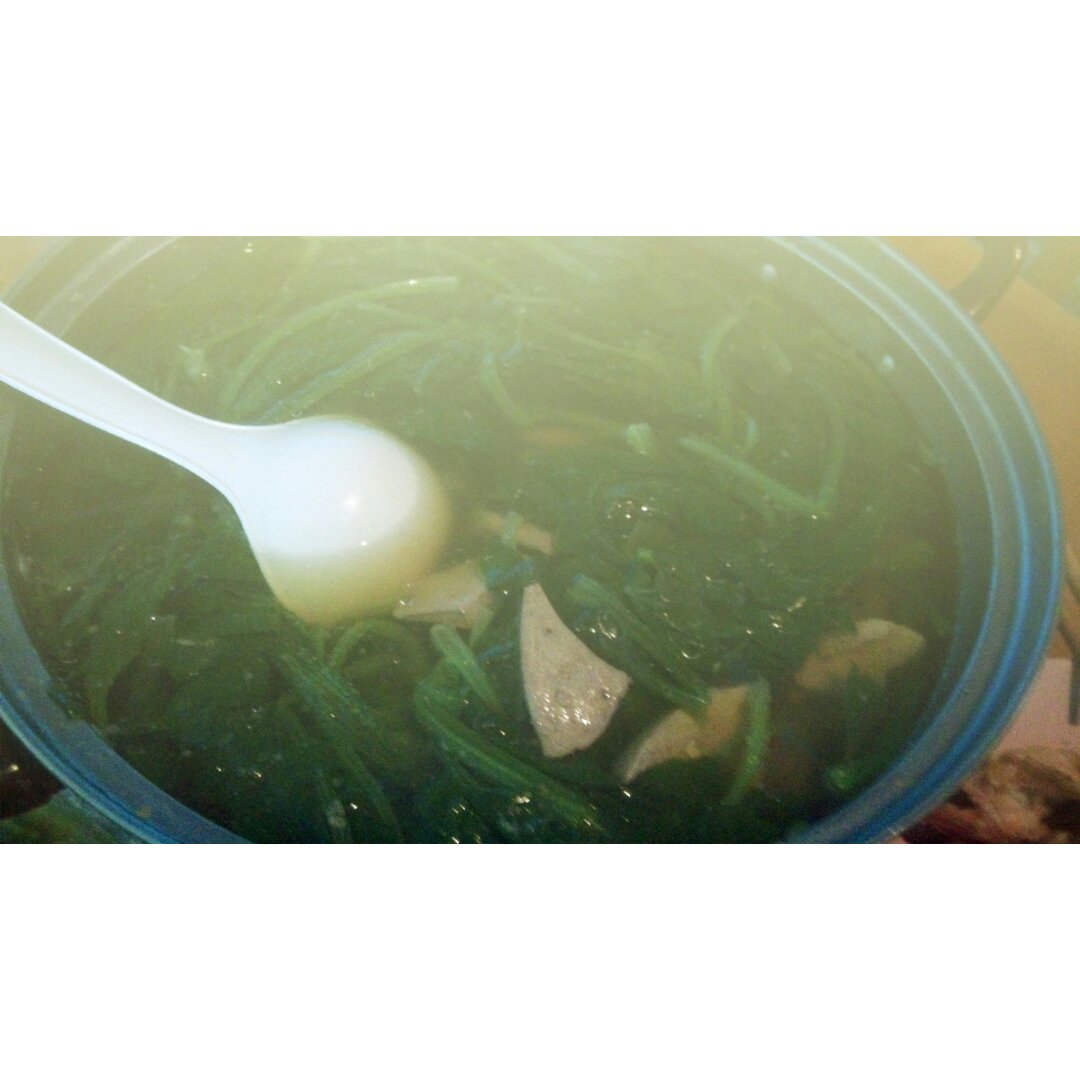 菠菜猪肝汤