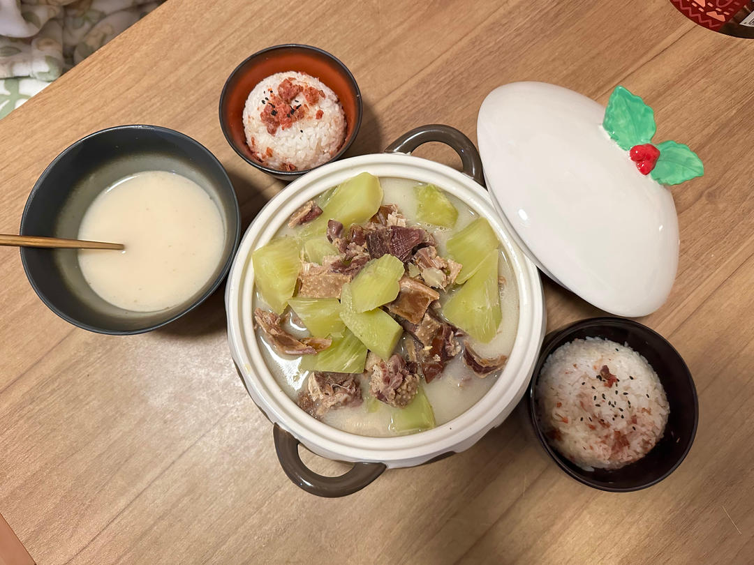 腊鸭莴笋汤【曼达小馆】2017年夜饭