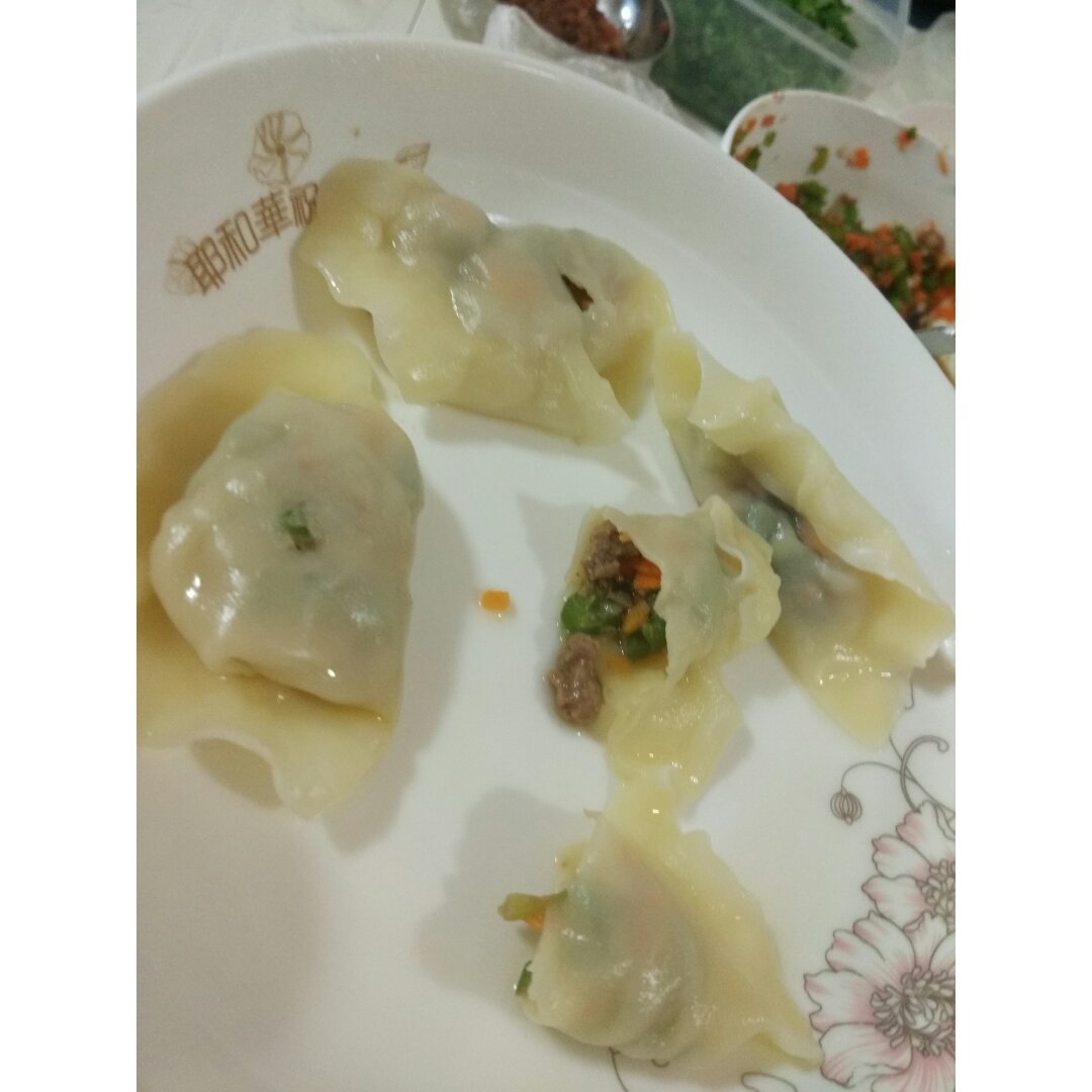 超好吃！牛肉青椒饺子