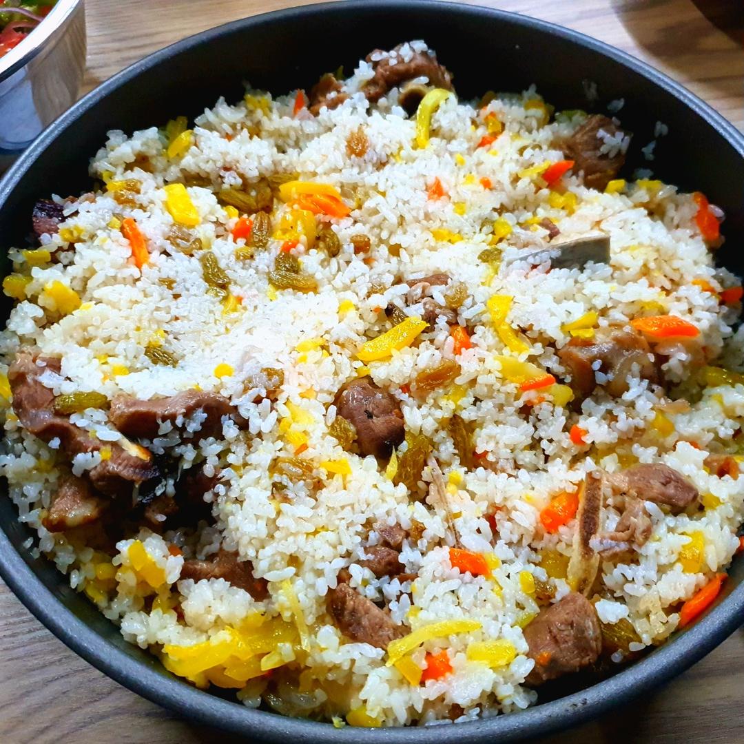 新疆羊排抓饭（出锅后米粒分明的秘密）