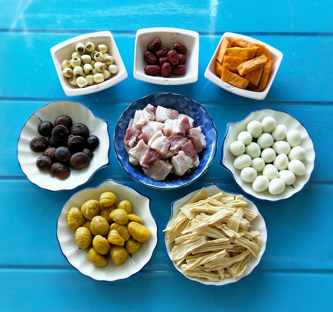 八宝荷叶鸡的做法 步骤4