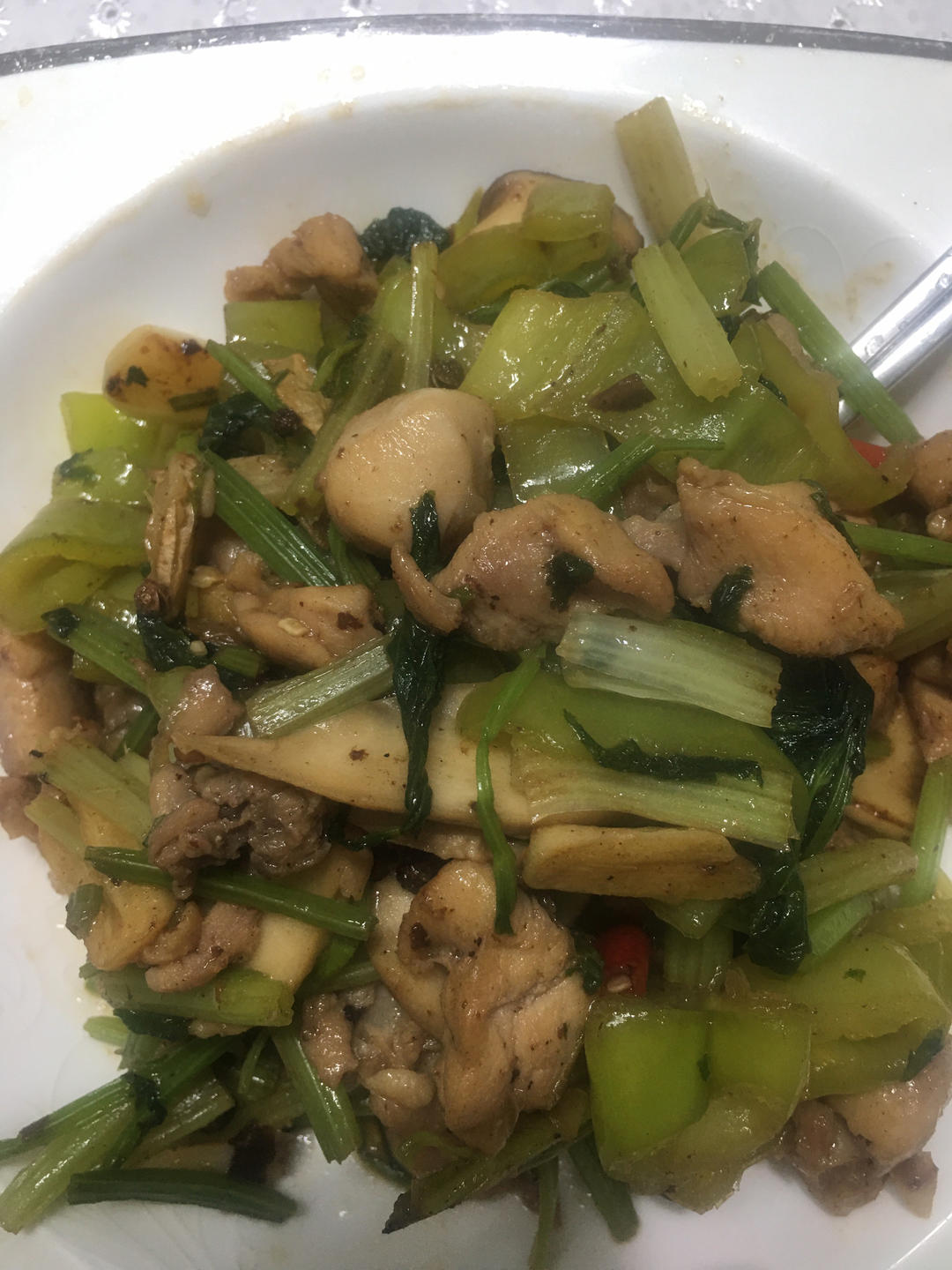 家常辣子鸡丁