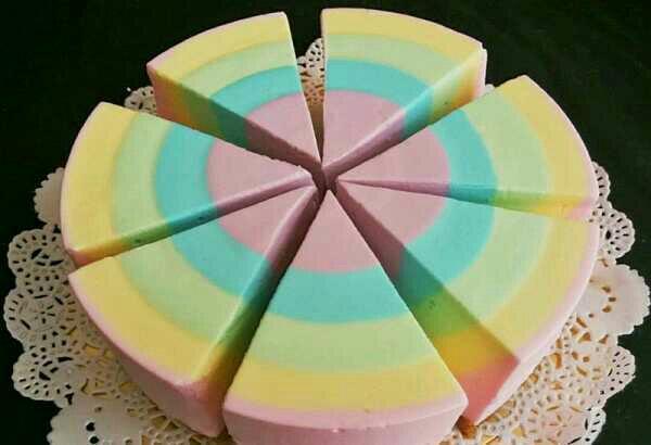 彩虹酸奶冻芝士蛋糕的做法