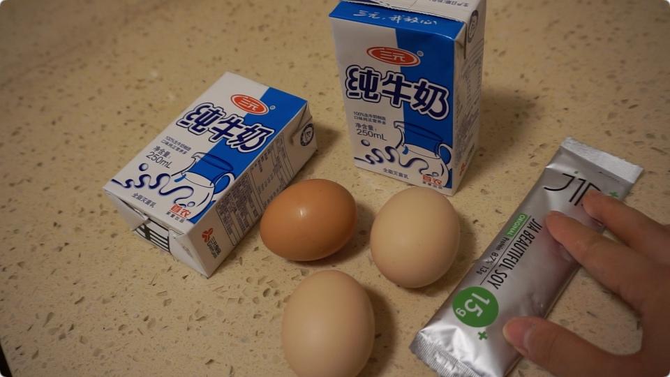 纯奶手撕吐司的做法 步骤1