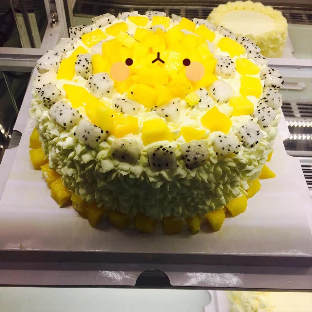 蛋糕厨房与花房