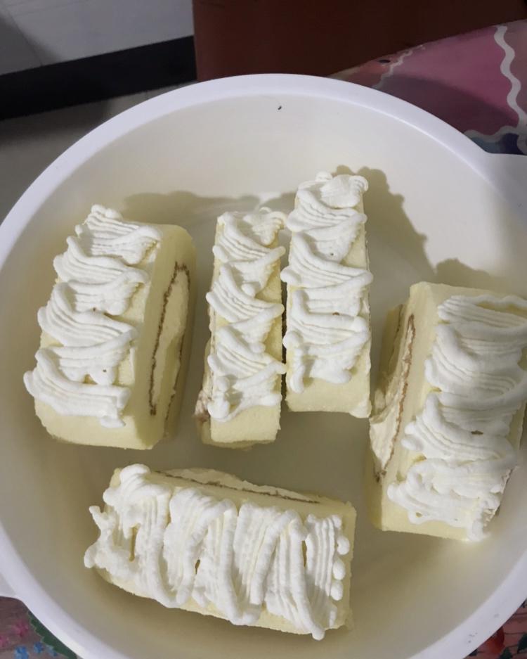 肥而不腻的超厚瑞士卷