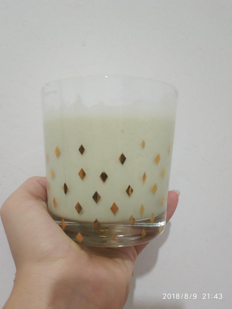 牛油果香蕉奶昔