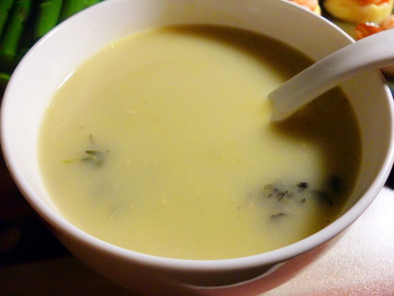 奶白鲫鱼汤