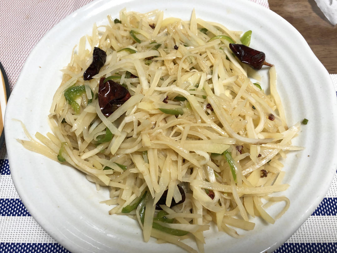 「非原创」最好吃的酸辣土豆丝