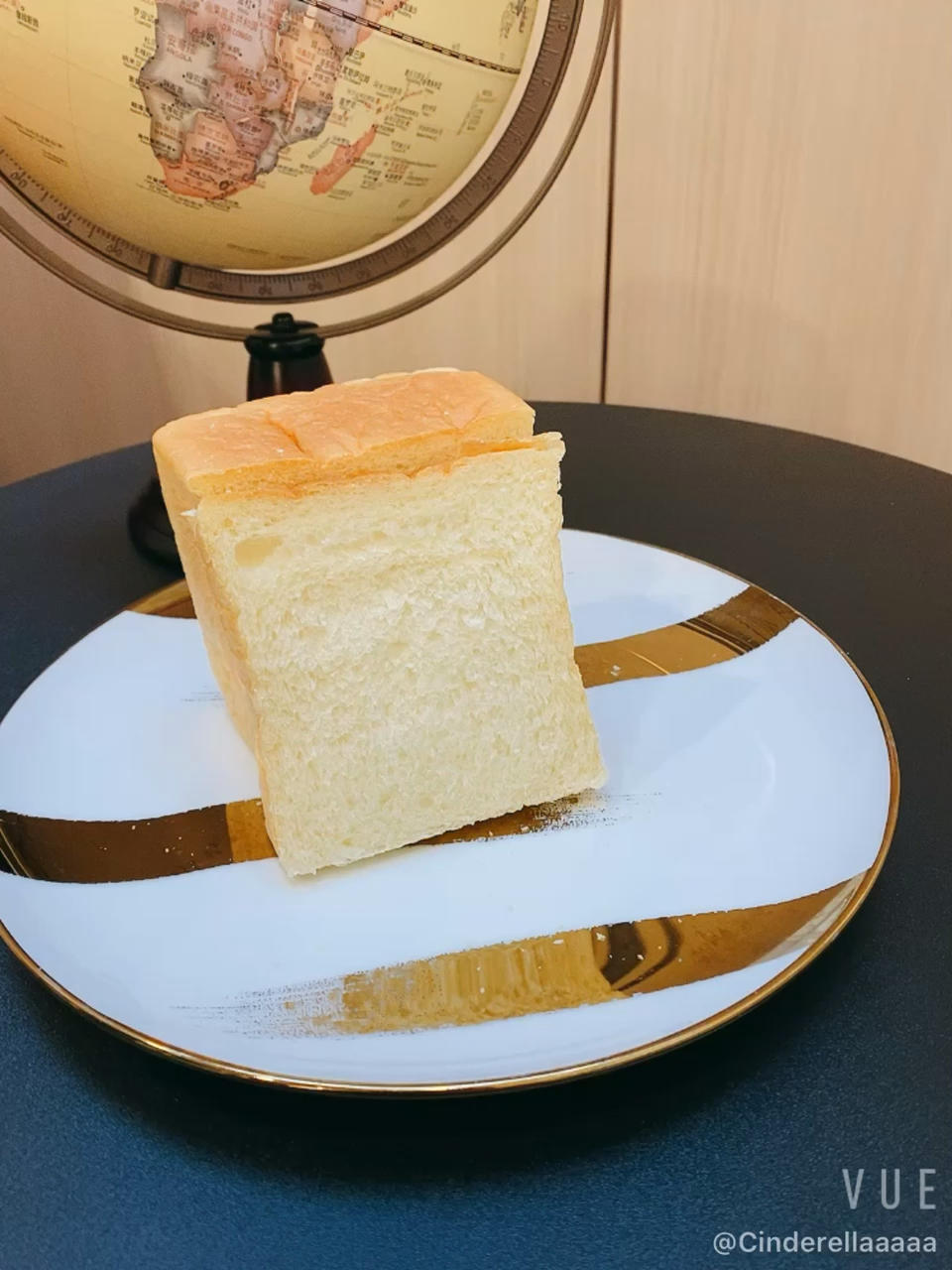 软到拿不起来的生吐司