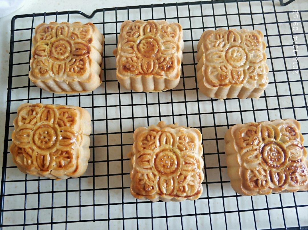 【曼食慢语】蛋黄莲蓉月饼