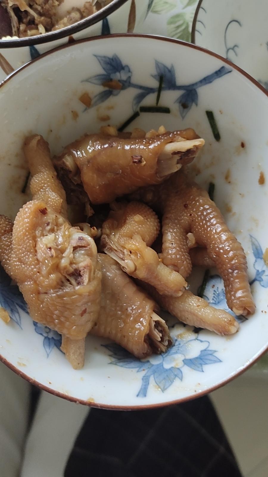 卖了十几年鸡爪的阿姨教我做的蒜香鸡爪