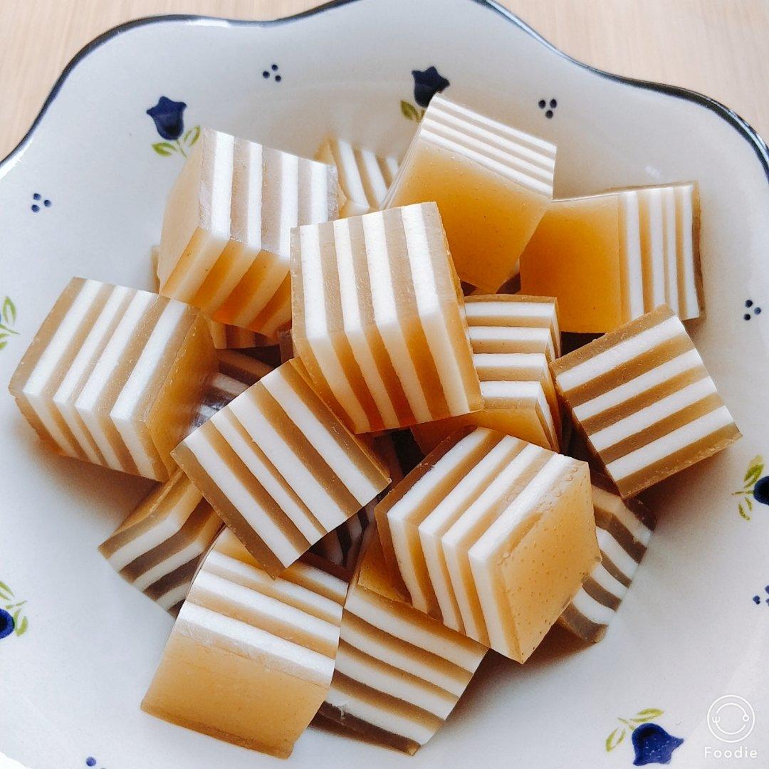 做的q弹椰汁千层糕(马蹄糕)