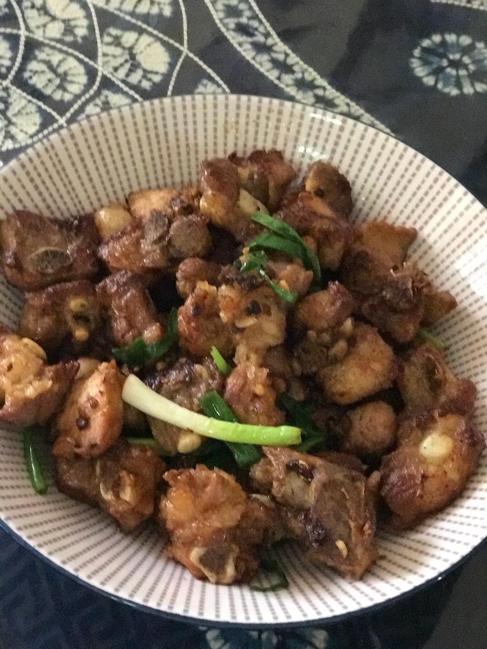 广式生焗蒜香排骨（超级够味下饭）