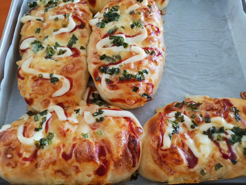 咸面包—培根火腿芝士船