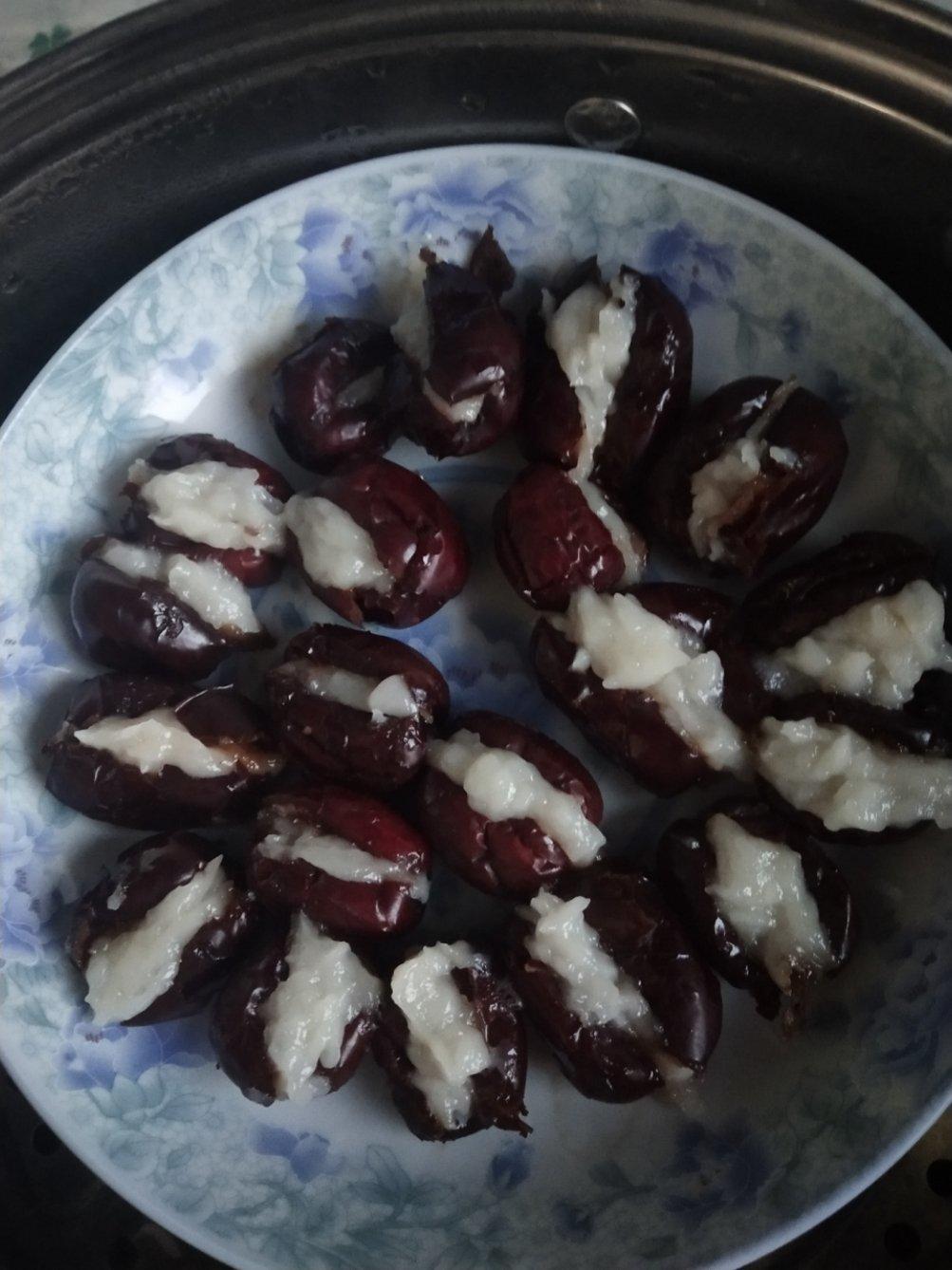 心太软— 红枣夹糯米粉