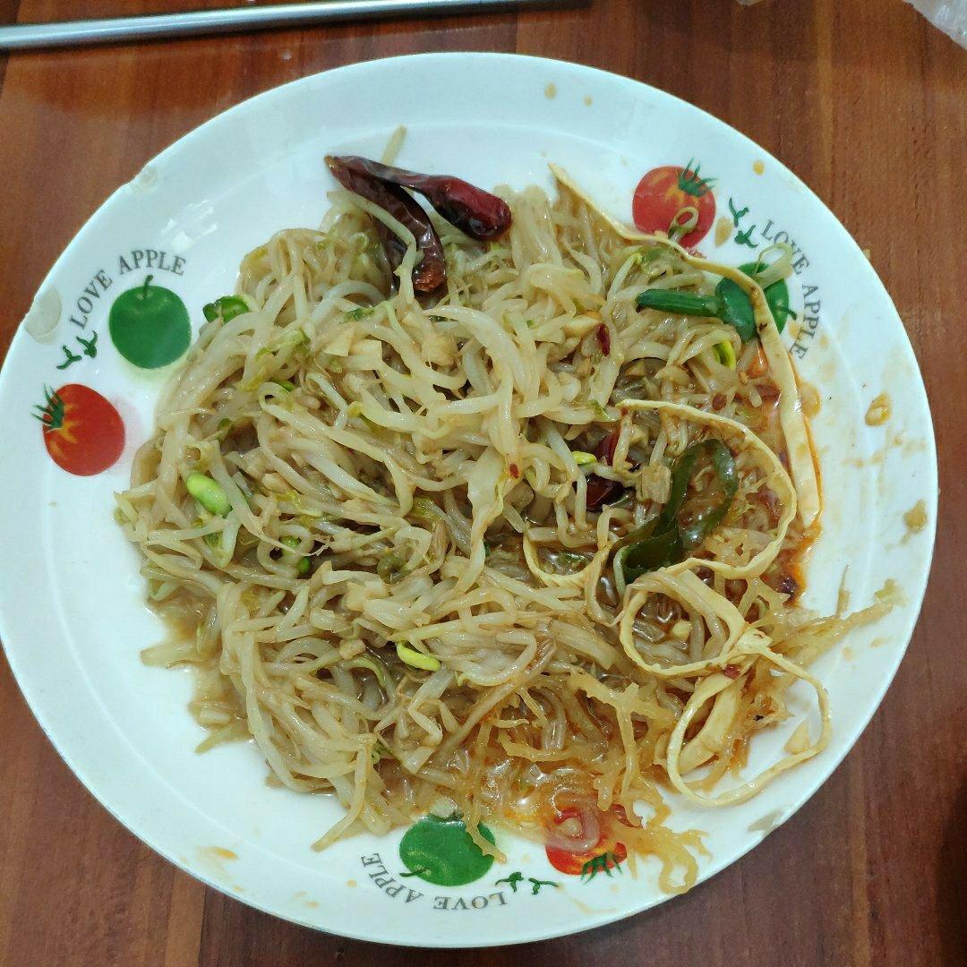 素炒豆芽（东北版）