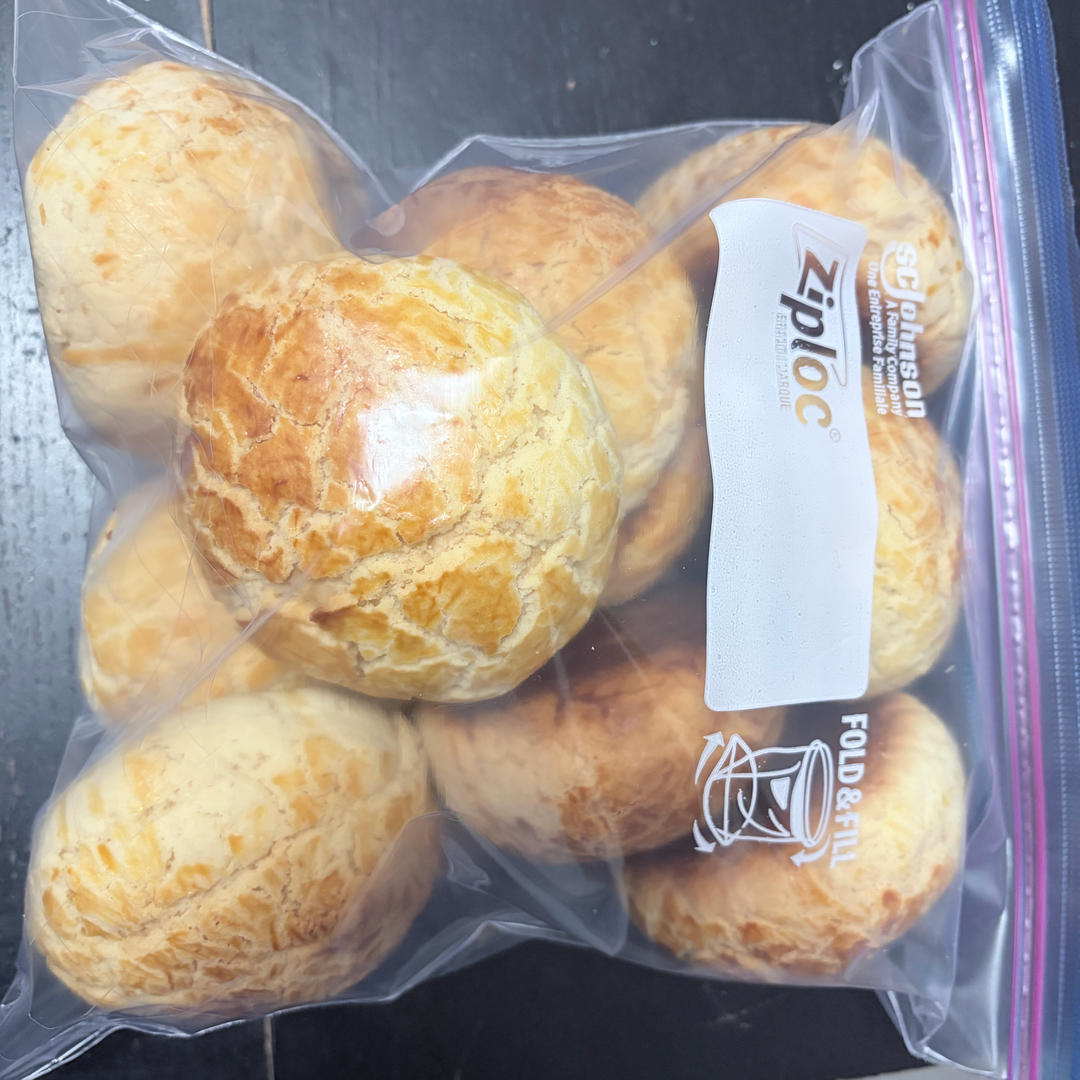 好吃到炸裂的港式菠萝包（附带制作酥皮的小视频）