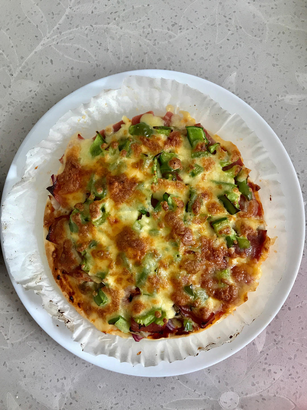 8寸纯手工什锦披萨