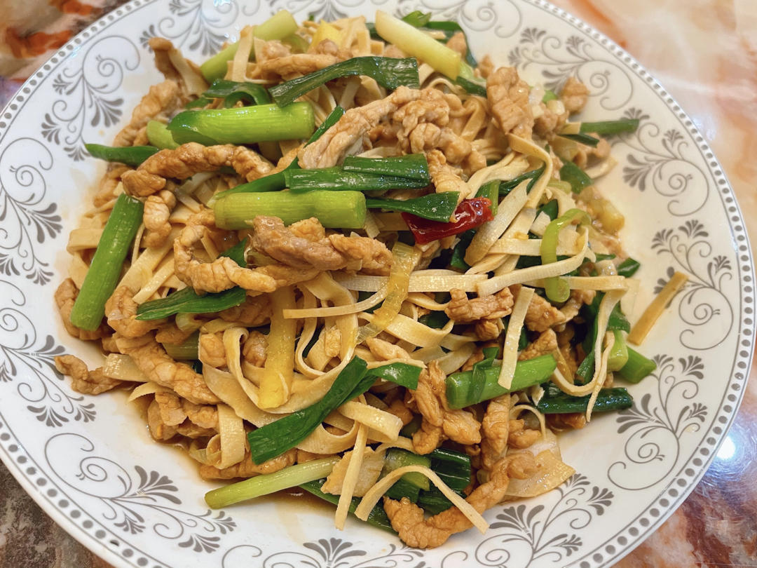 tulip_c做的青椒百叶炒肉丝
