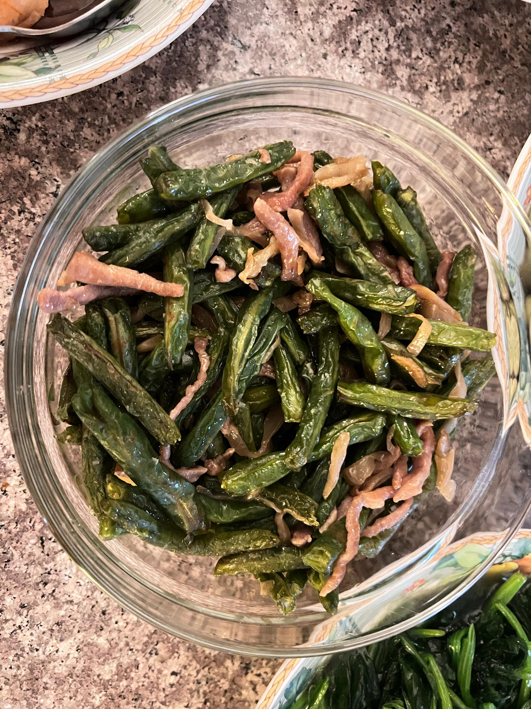 非常简单美味的家常菜～干煸四季豆