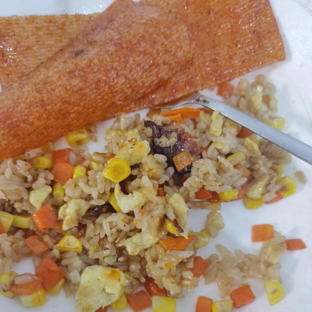 腊肠炒饭