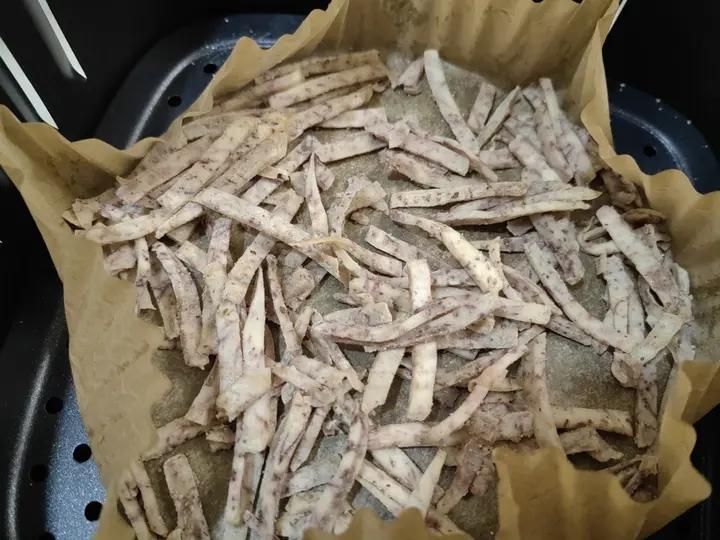 烤箱、空气炸锅版芋头条（比薯条更好吃😋）