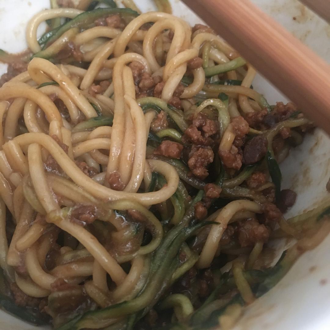 堂妈的炸酱面